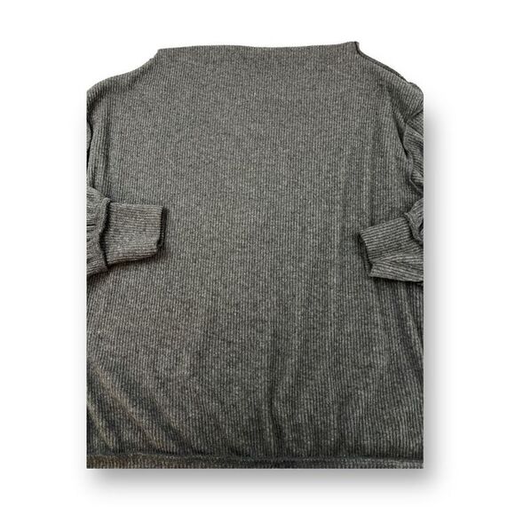 We The Free Oversized Thermal Top Size Small - Picture 2 of 5